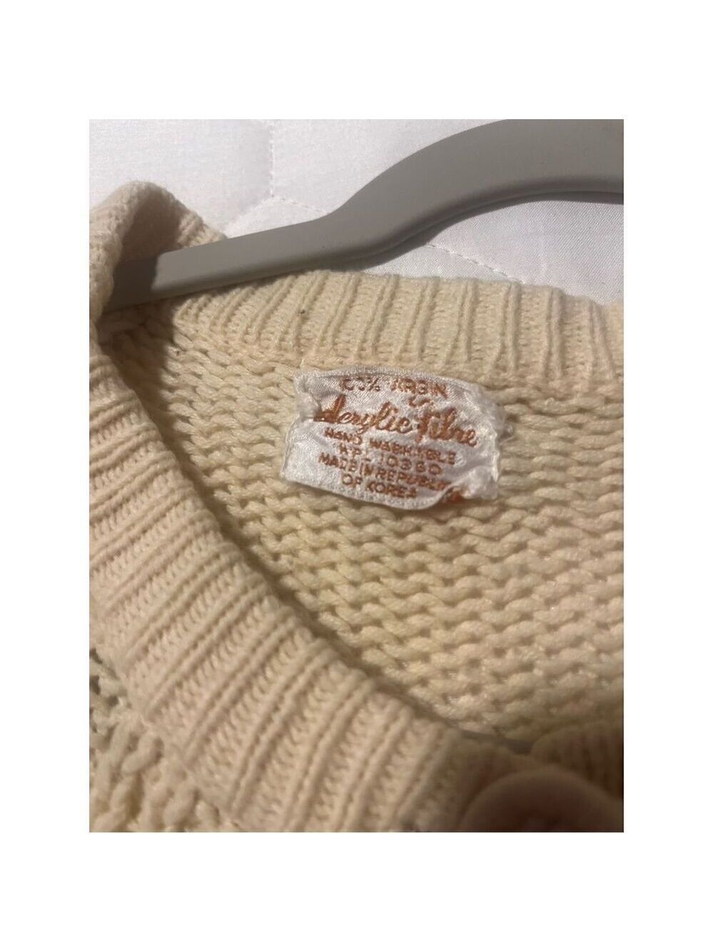 Virgin Acrylic Fiber sweater made in Korea crochet buttons size medium cream - Picture 7 of 11